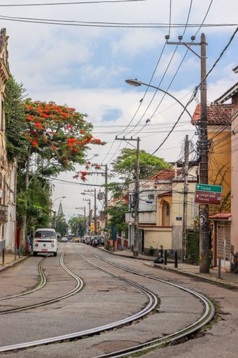 A vertical shot of a railway in Rio de Janeiro, Brazil