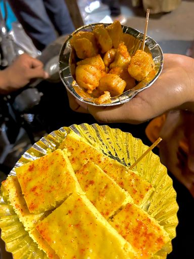 Delicious Gujarati street food dishes khaman and khichu served fresh