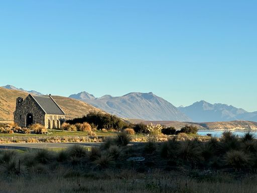 Lake Tekapo, Church of the Good Shepard, built in 1936