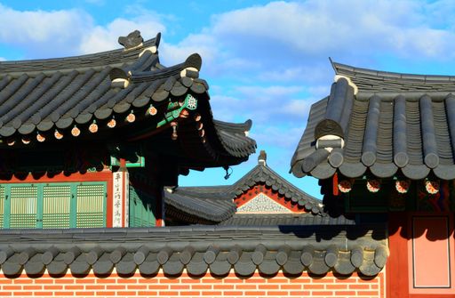 A shot of the protective coverings of ancient Gyeongbokgung Palace in Seoul, South Korea