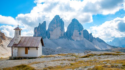 The three peaks the landmark in the Dolomites