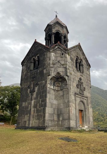 A vertical shot of the Haghpat Monastery under a cloudy sky in Lori, Armenia