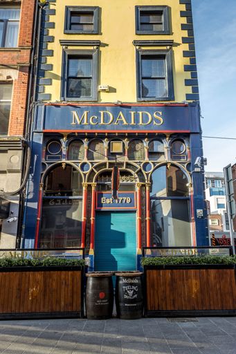 The restaurants and pubs closed due to covid restrictions. Dublin, Ireland