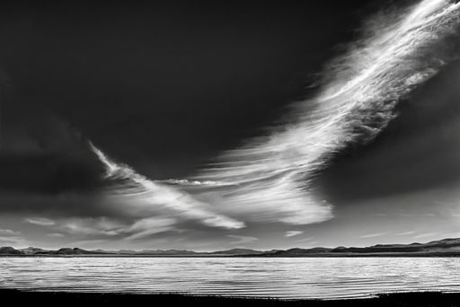 A grayscale shot of a Mono Lake in California, USA