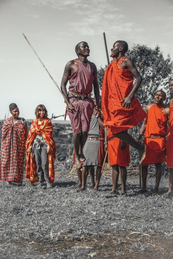 The wonderful local people of Kenya. Photos of Masai people and people from the Mombasa area on the coast