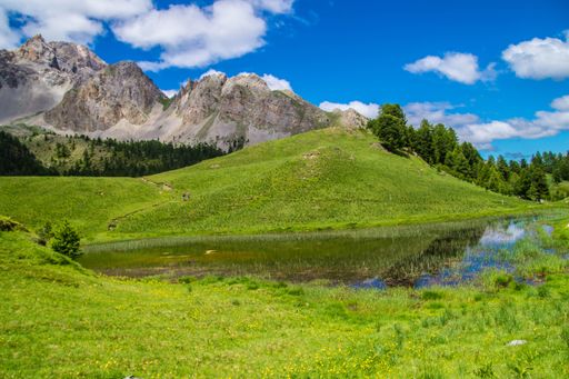 The beautiful view of the lake of the village of Queyras regional park