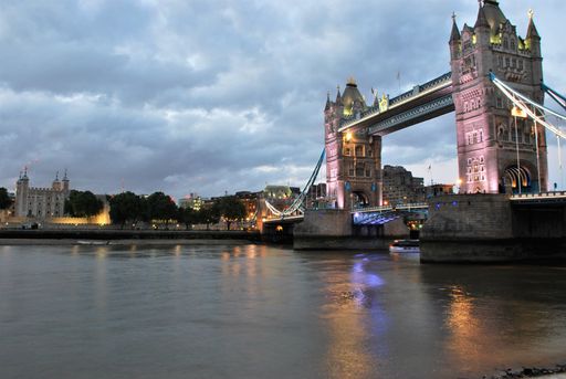 View of the tower bridge and the tower of London