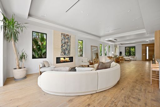 Elegant modern home featuring open-concept design, high-end finishes, and expansive indoor-outdoor spaces