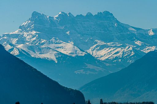 A beautiful shot of The Dents du Midi in Switzerland at daytime