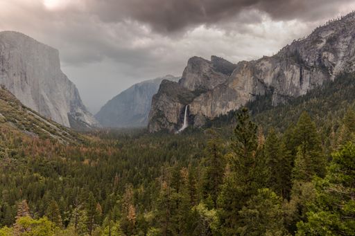 The view of Yosemite National Park, Yosemite Valley. USA.