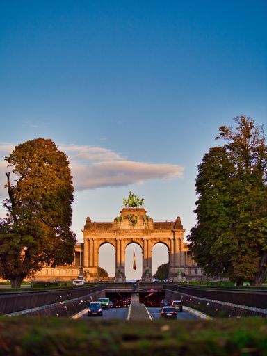 A vertical shot of Parc du Cinquantenaire, Brussels, Belgium.