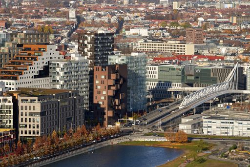 Modern office buildings and the Nordenga bridge, which connect the new neighborhood Bjorvika with the old Oslo.
