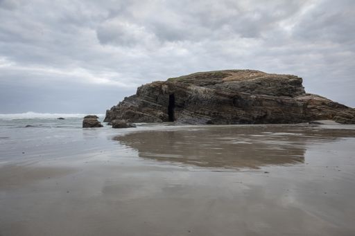 A beautiful shot of Playa de Las Catedrales in Spain