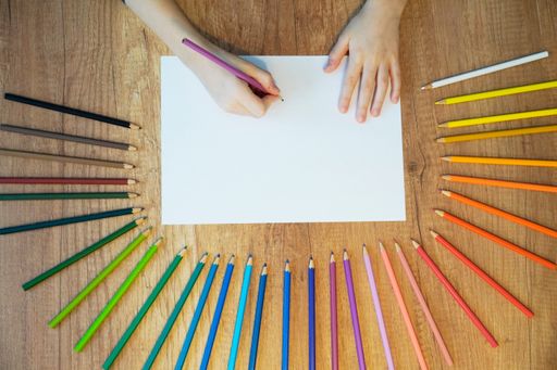 The promotion of creativity in children. What should I paint?