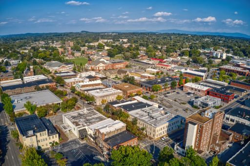 An aerial shot of Downtown Cleveland in Tennessee in summer