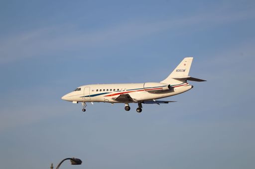 A Private Dassault Falcon 2000EX arriving at San Jose International Airport near sunset, coming in from Tucson.