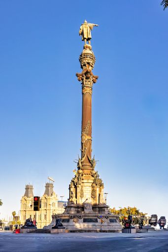 The Columbus Monument in Barcelona under a clear blue sky, showcasing its grandeur and historical significance.