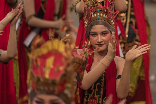 Traditional Gandrung Sewu dance performance in Indonesia