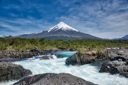 A beautiful shot of an Osorno volcano in the daytime.