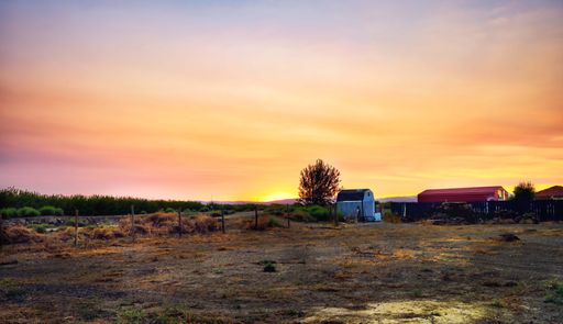 A beautiful sunset view in Tracy, California