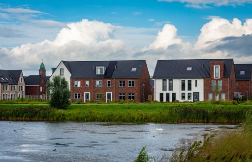 Teteringen is located in the municipality of Breda, around 4 km north of the centre