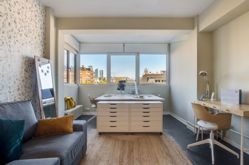 Modern workspace Office with views of the city