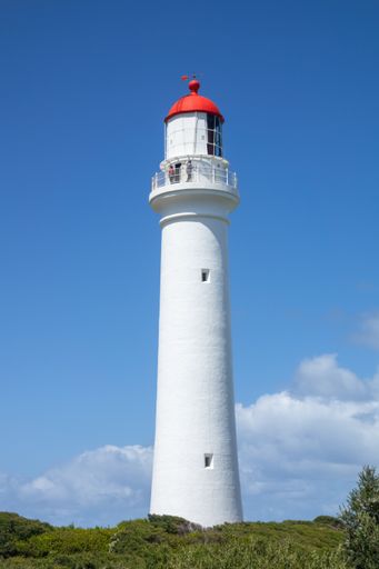 A vertical shot of the Split Point Lighthouse in Australia