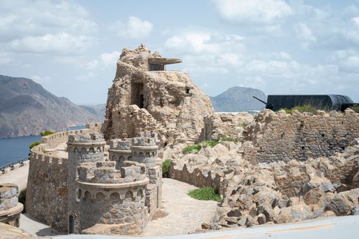 The fort and ensemble of coastal defense castles armed with large cannons
