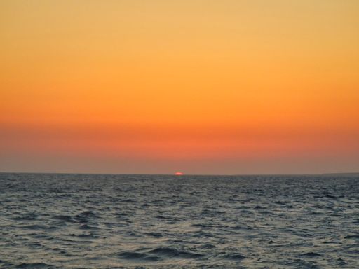 A mesmerizing shot of a sunset over the sea