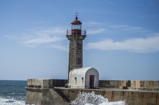 A scenic view of Farol da Senhora da Luz in Porto, Portugal