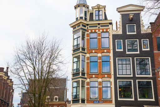 A beautiful shot of buildings in Amsterdam, Netherlands