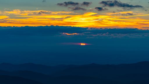 A beautful sunset view in Whitetop Mountain, Virginia