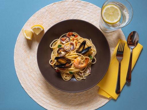 A top view of Spaghetti with seafood