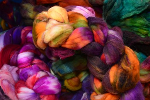 The braided colorful wool for knitting