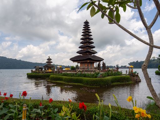 The Pura Ulun Danu Bratan temple in Bali, indonesia