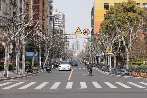 An almost empty street in preparation for the quarantine lockdown during the COVID19 pandemic