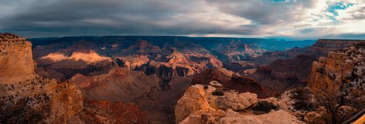 A panoramic view of the Grand Canyon National Park, a major landmark in the state of Arizona