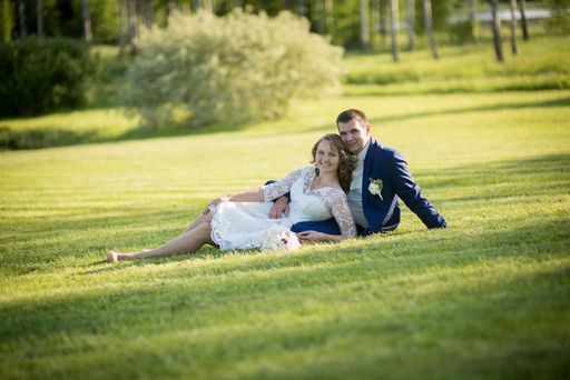 A beautiful view of the loving newlyweds enjoying their time in private in the park