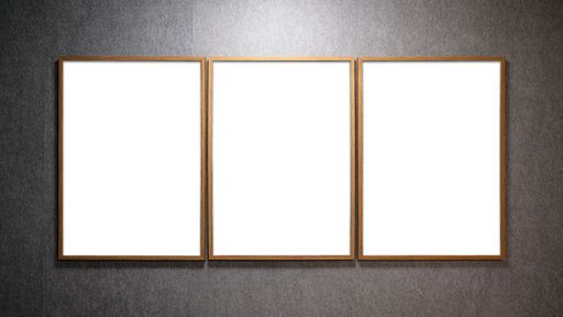 The three blank picture frames aligned in a row with copy space