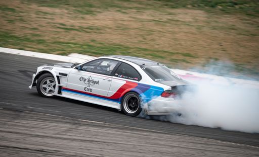E46 drifting on the racing circuit