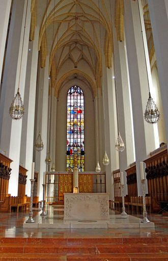A vertical shot from the inside of the Munich Frauenkirche in Germany