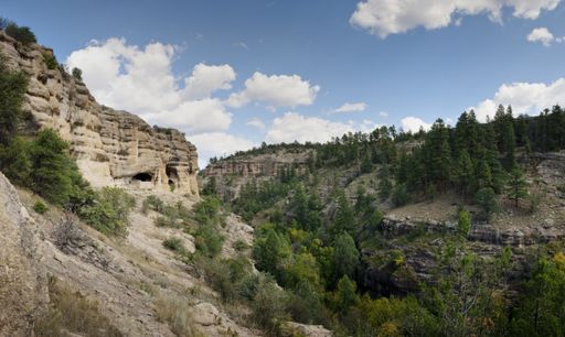 A beautiful view of the Gila National Forest Cave Dwellings