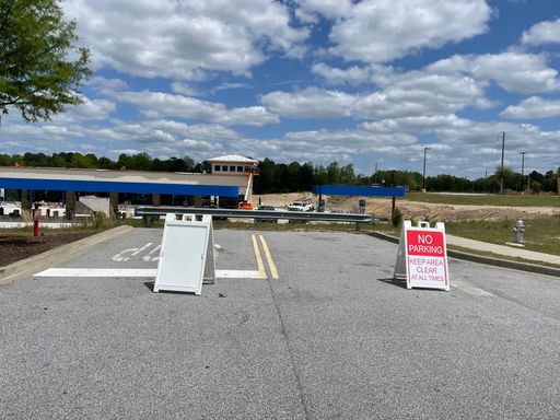 Augusta, Ga USA - 04 21 22: No Parking and entry signs on a dead end road