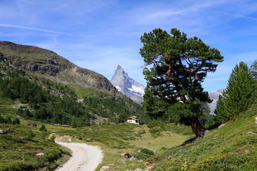 A beautiful shot of a mountain in Matterhorn Zermatt, Switzerland