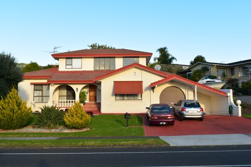 Auckland / New Zealand - July 1 2020: View of houses at Rotary Walkway