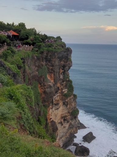 A beautiful shot of the Uluwatu Sea Temple