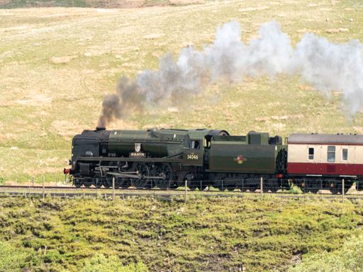 The steam train Braunton approaching the Ribblesdale Viaduct