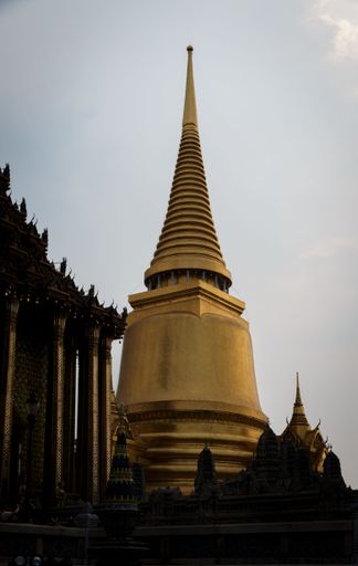A vertical shot of the Wat Bowonniwet holy temple monument in  Bangkok, Thailand