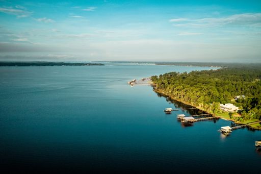 A high angle shot of the Perdido Bay on a bright summer morning on the coast