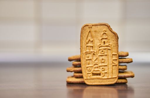 Polish Krakuski ginger biscuits on a wooden table